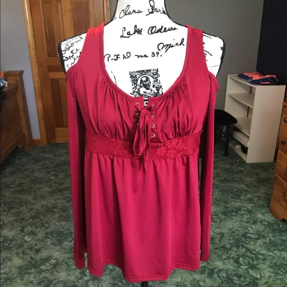 M Long sleeve open shoulder maroon medium blouse